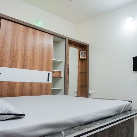 Mahadev Premium Homestay Garudeshwar Extérieur photo